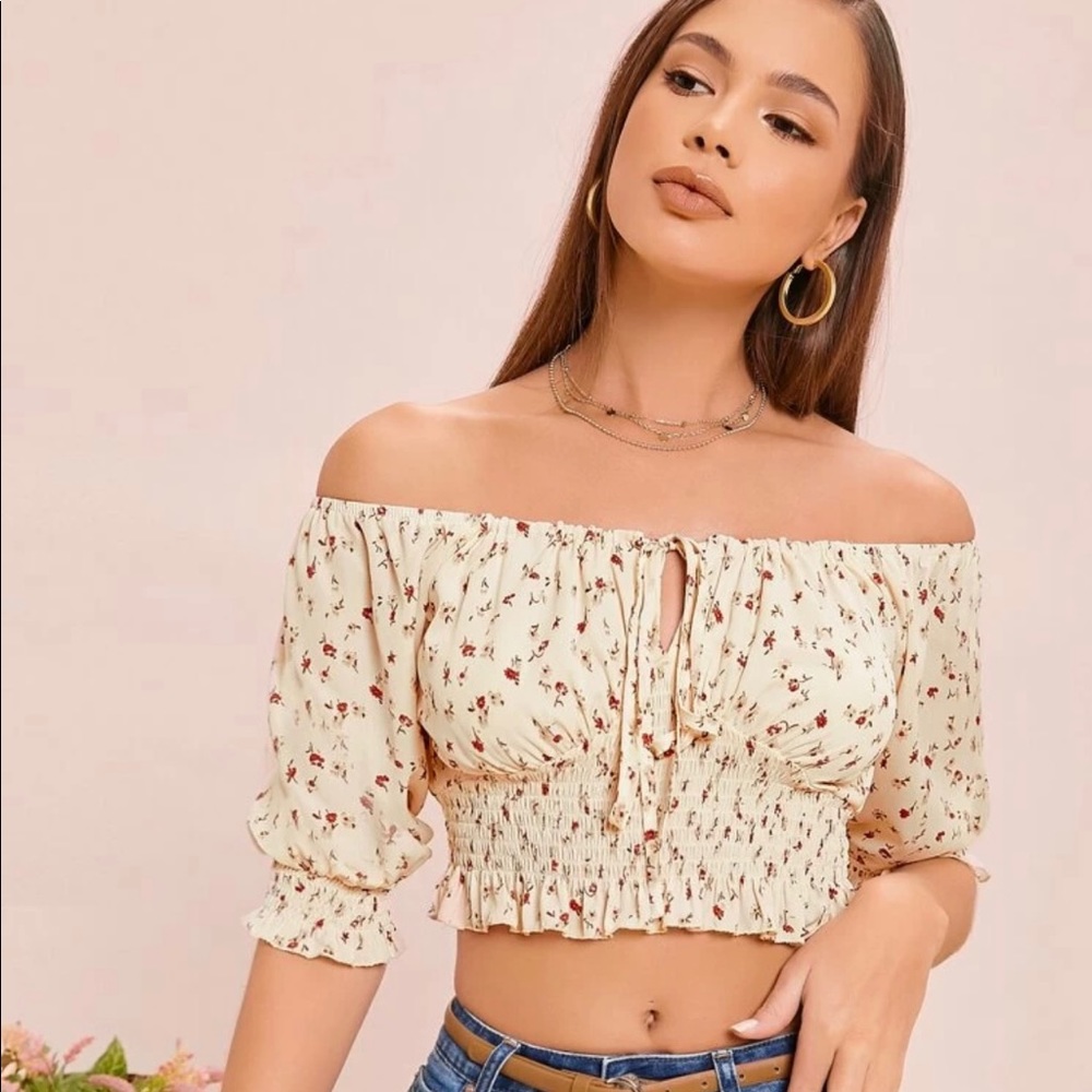Peasant style crop top with red flowers